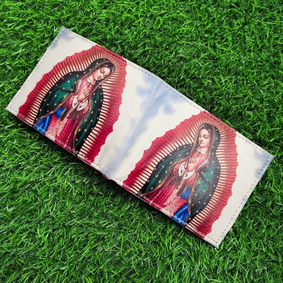 Virgin Mary Printed Leather Bifold Men’s Wallet, Slim, Durable Men's Wallet - Picture 4 of 6